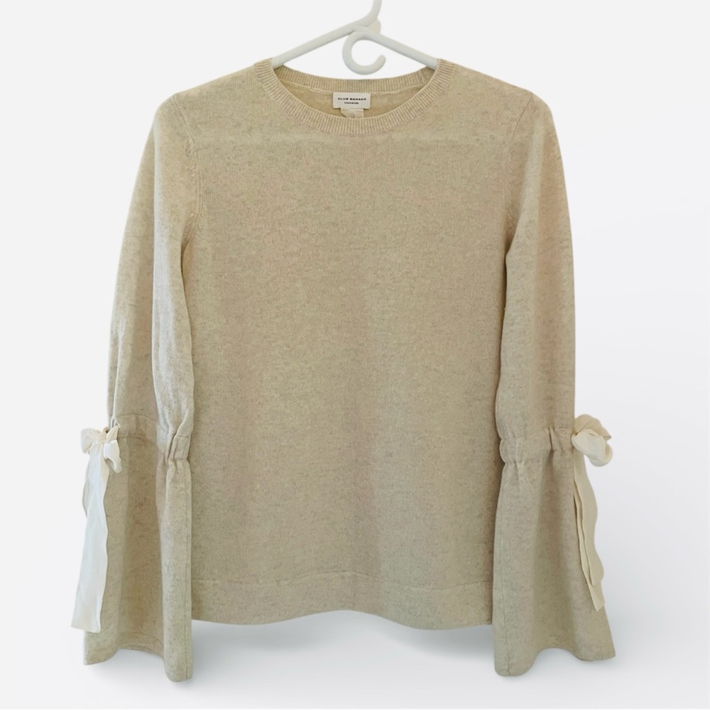 Club Monaco Cashmere Size XS Bell Sleeve Sweater in Pearl